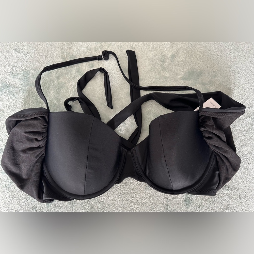 NWT Old Navy Black Halter Bikini Top